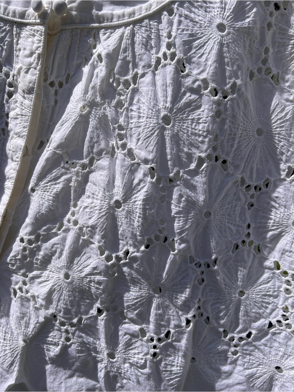 Vintage Reiss eyelet top - Picture 4 of 5